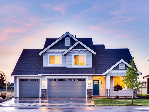 Büyükçekmece'de Göl Manzaralı Müstakil Villa - fotoğraf 1
