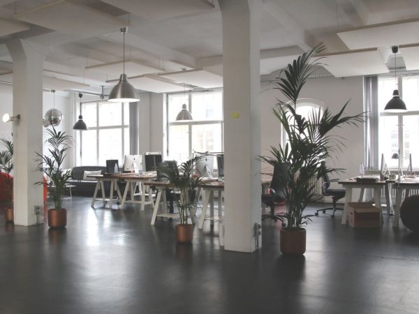 Mecidiyeköy'de Plaza Katında Kiralık Ofis - fotoğraf 2